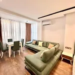 Hrs Apartment 1